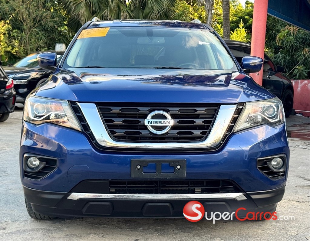 2020 Nissan Pathfinder SV