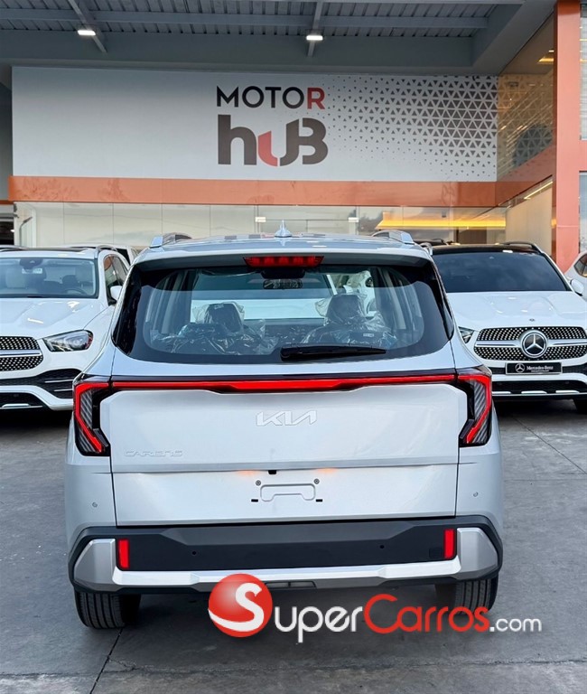 2027 Kia Carens — foto 6 / 10