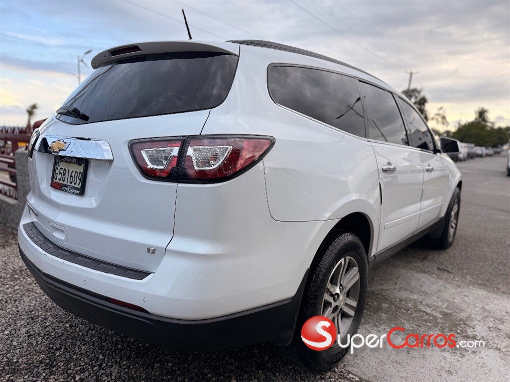 2017 Chevrolet Traverse LT — foto 4 / 9