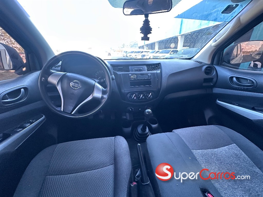 2020 Nissan Frontier NP300 — foto 9 / 10