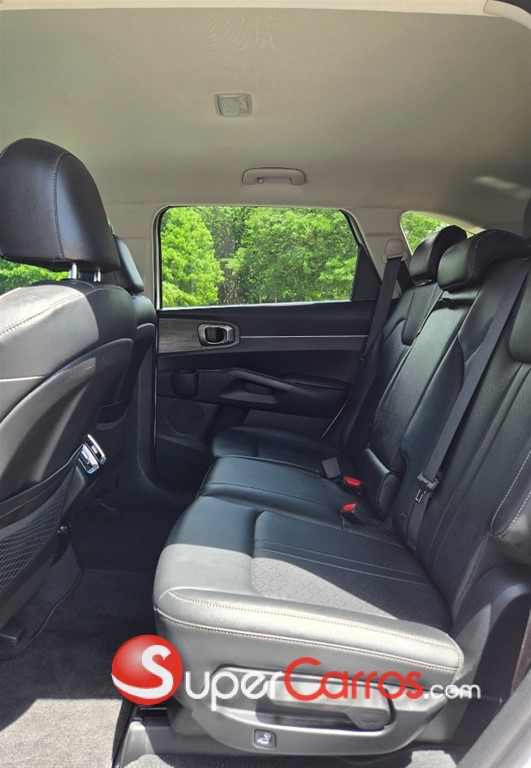 2022 Kia Sorento X-Line S — foto 8 / 12