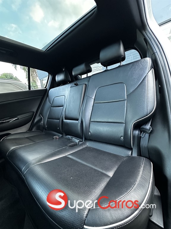 2021 Kia Sportage SX — foto 2 / 9