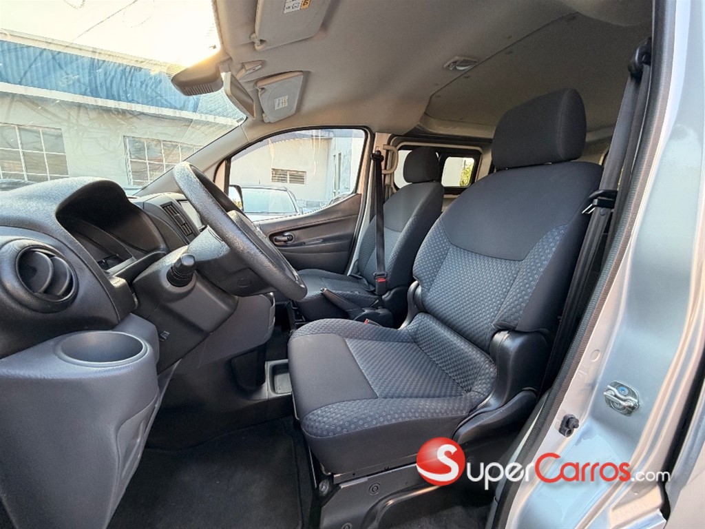 2021 Nissan NV 200 — foto 7 / 12