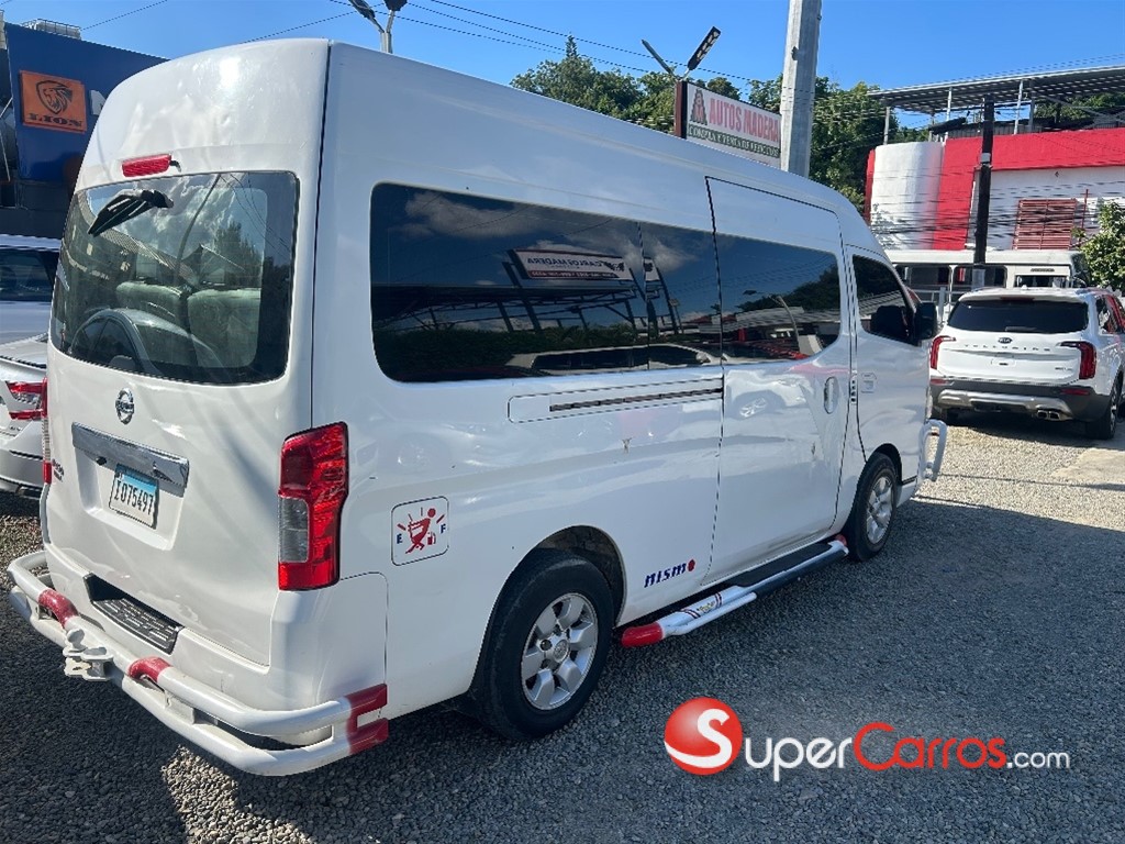 2016 Nissan Urvan NV 350 — foto 3 / 9