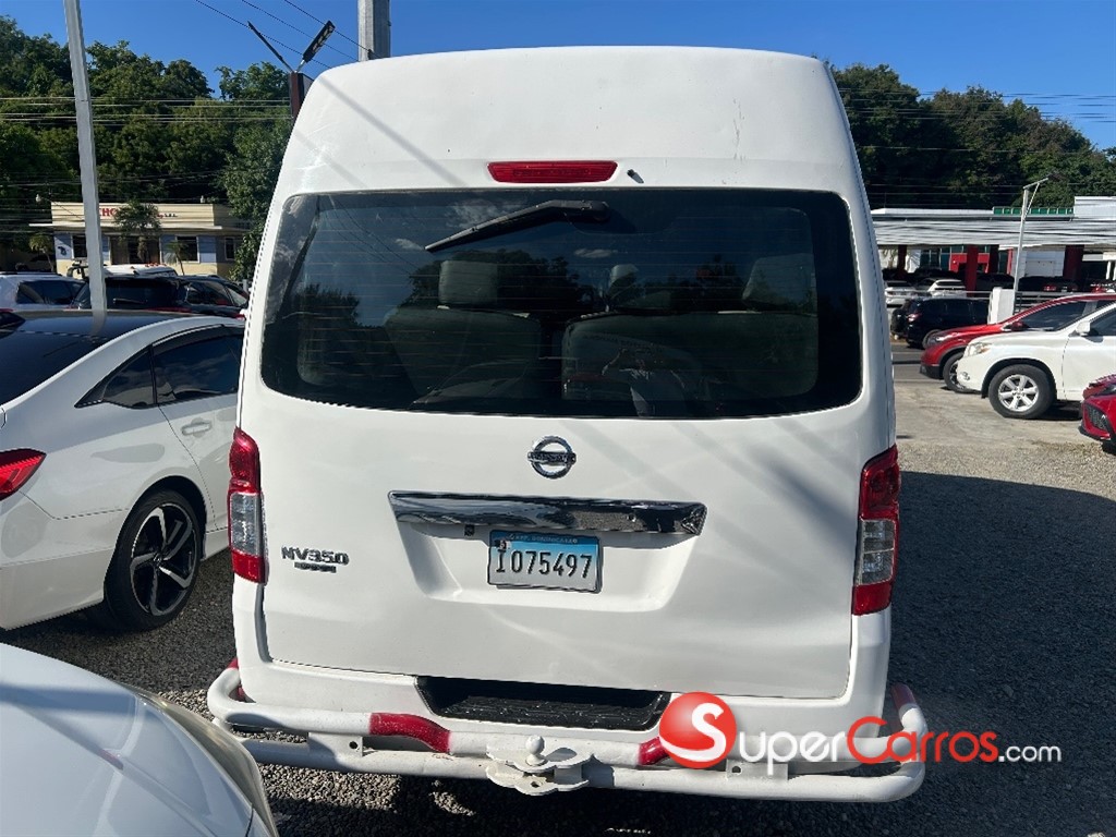2016 Nissan Urvan NV 350 — foto 4 / 9