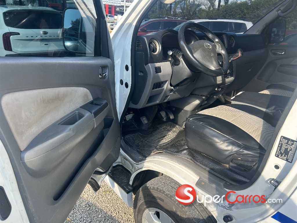 2016 Nissan Urvan NV 350 — foto 6 / 9