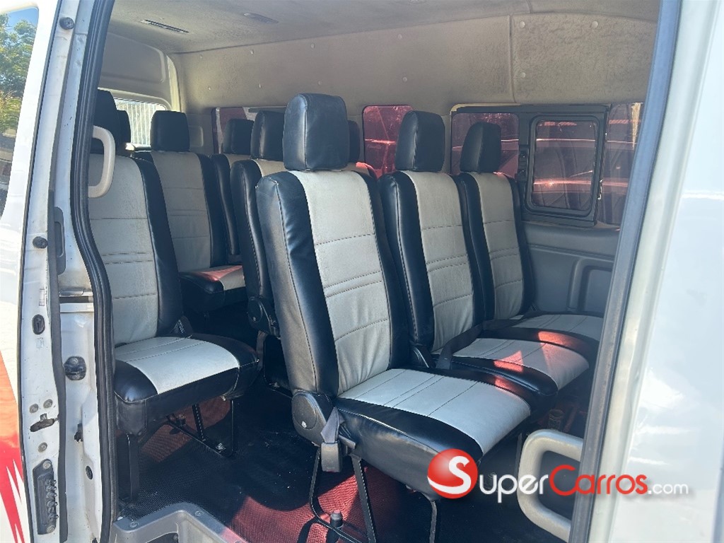 2016 Nissan Urvan NV 350 — foto 8 / 9