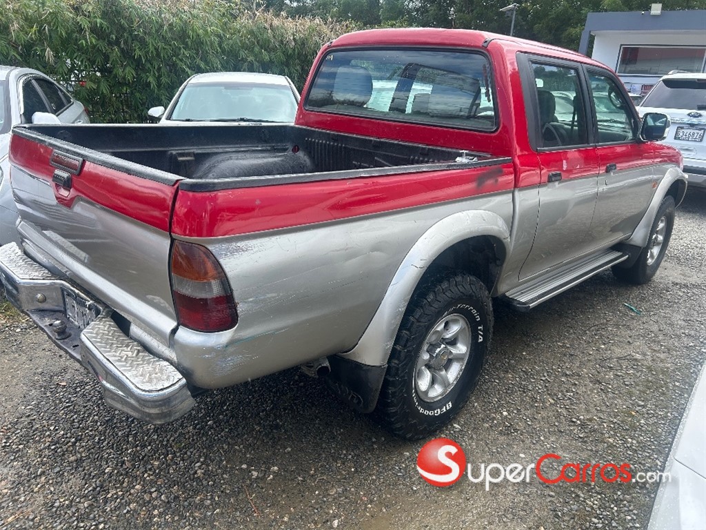 1999 Mitsubishi Motors L 200 — foto 5 / 11