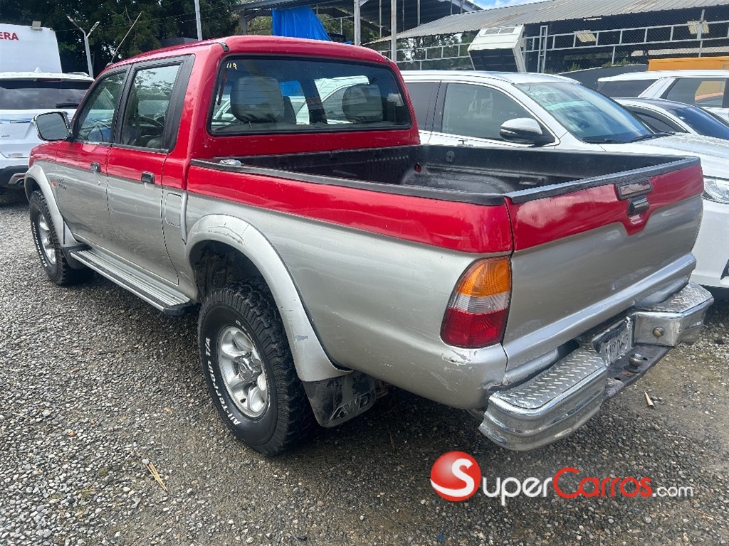 1999 Mitsubishi Motors L 200 — foto 6 / 11