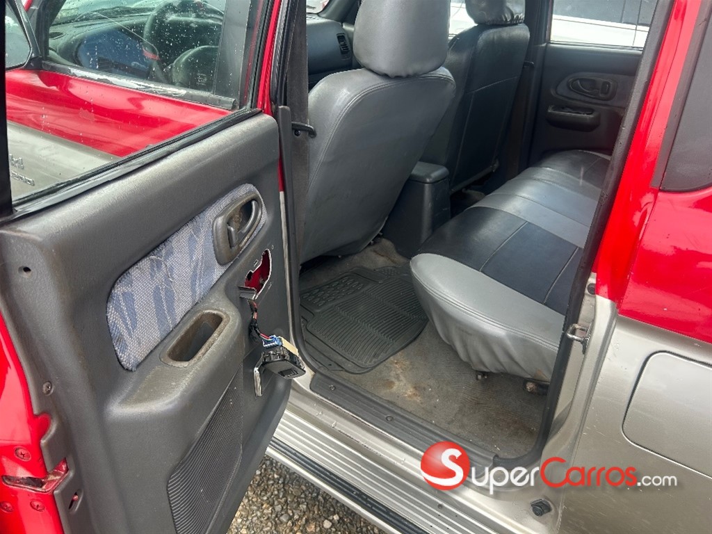 1999 Mitsubishi Motors L 200 — foto 8 / 11