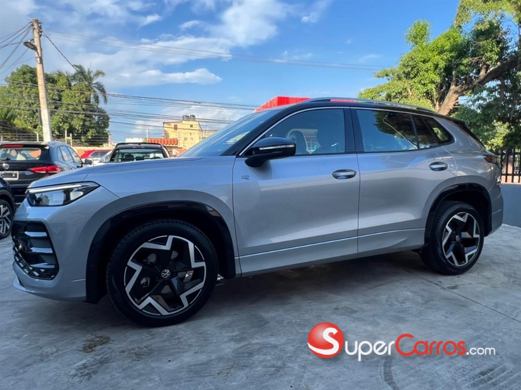 2026 Volkswagen Tiguan R Design — foto 5 / 11