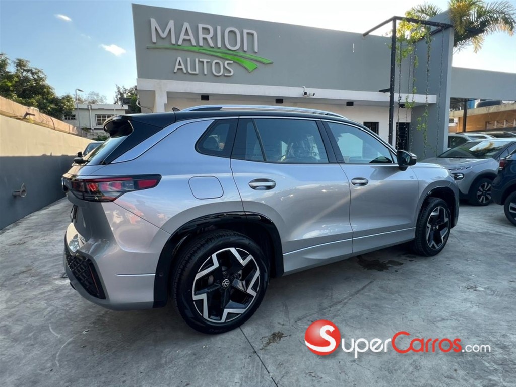 2026 Volkswagen Tiguan R Design — foto 10 / 11