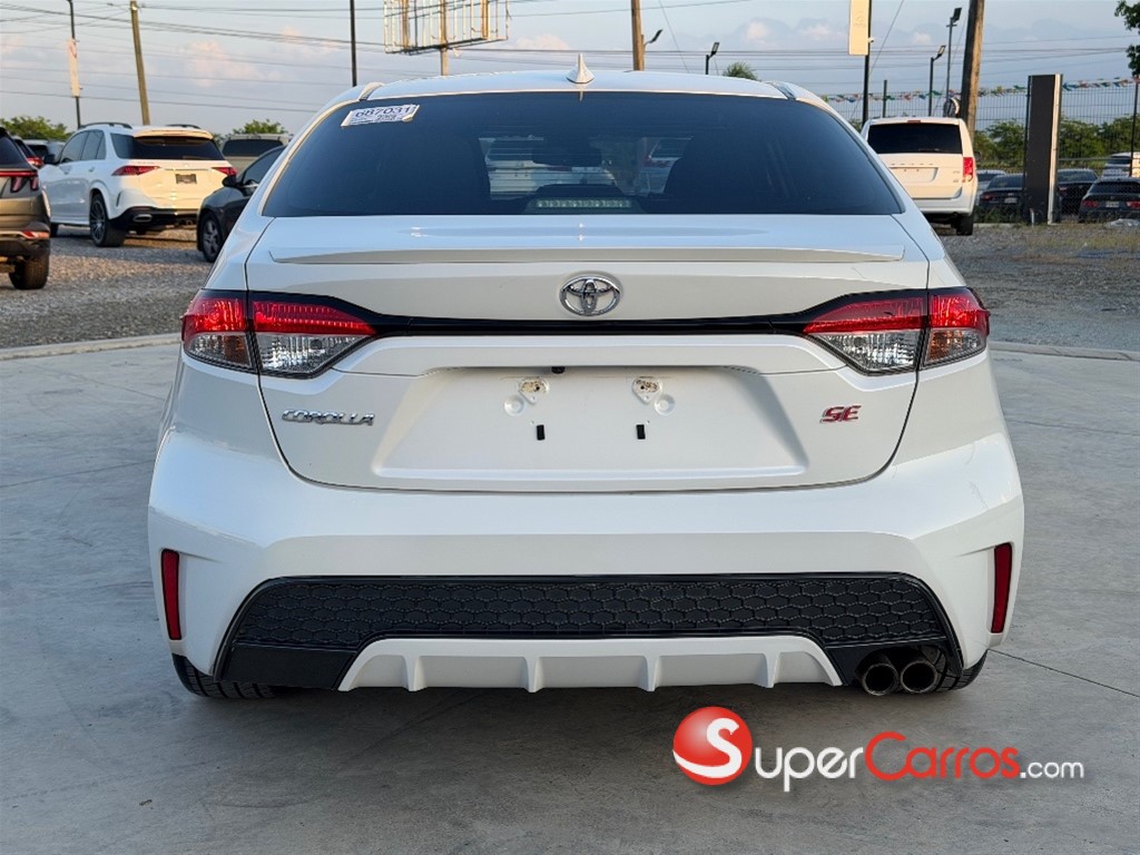 2020 Toyota Corolla SE — foto 4 / 11