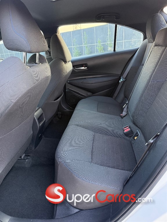 2020 Toyota Corolla SE — foto 8 / 11
