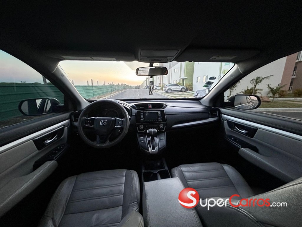 2017 Honda CR-V LX — foto 4 / 6