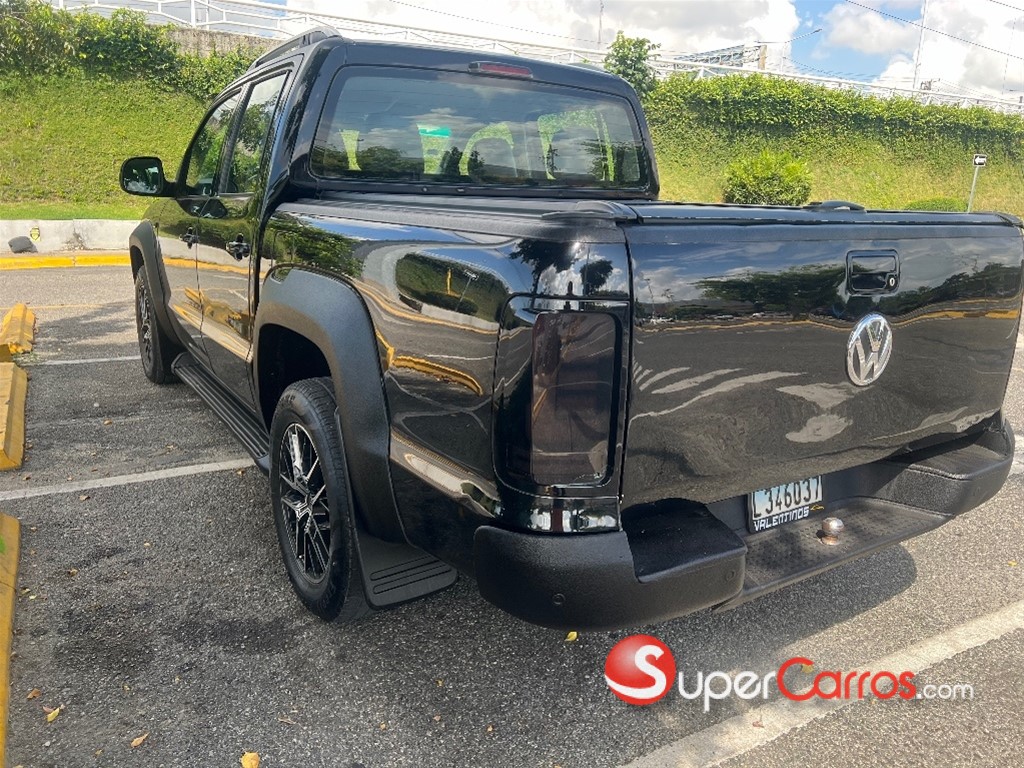 2016 Volkswagen Amarok — foto 4 / 12