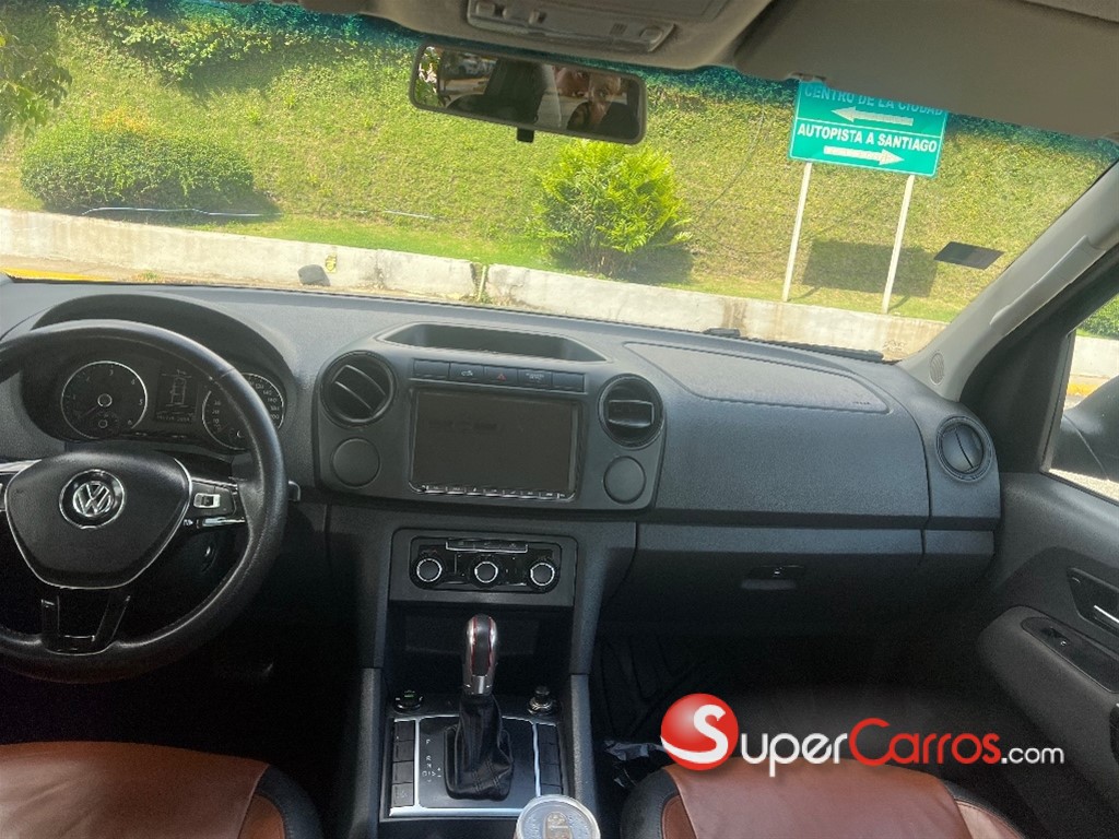 2016 Volkswagen Amarok — foto 7 / 12