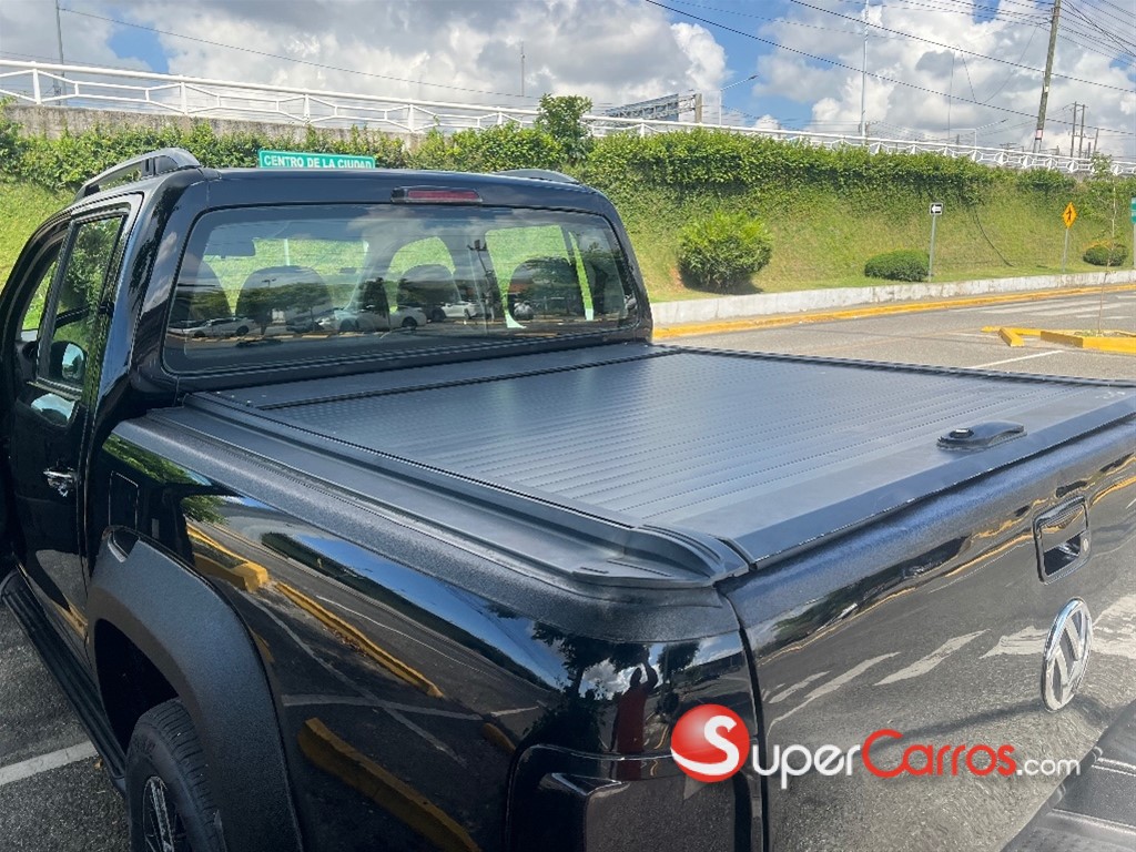 2016 Volkswagen Amarok — foto 11 / 12