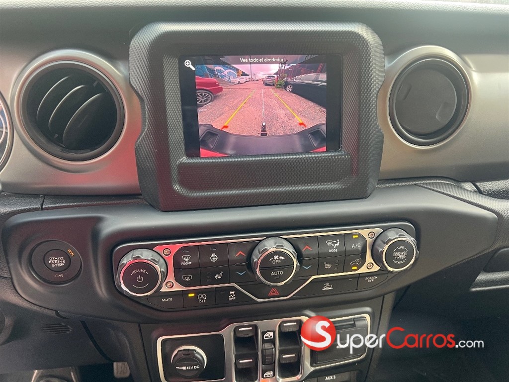 2020 Jeep Gladiator Sport — foto 12 / 12