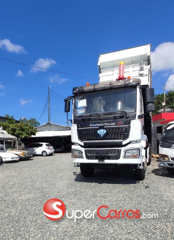 2026 Sagmoto Xs3 8x4 — foto 2 / 12