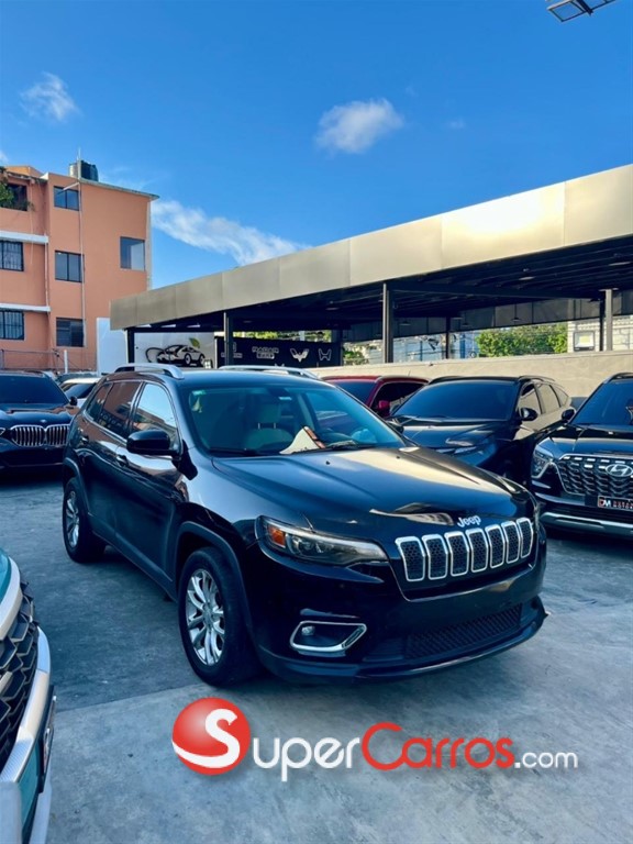 2019 Jeep Cherokee Latitude — foto 3 / 11
