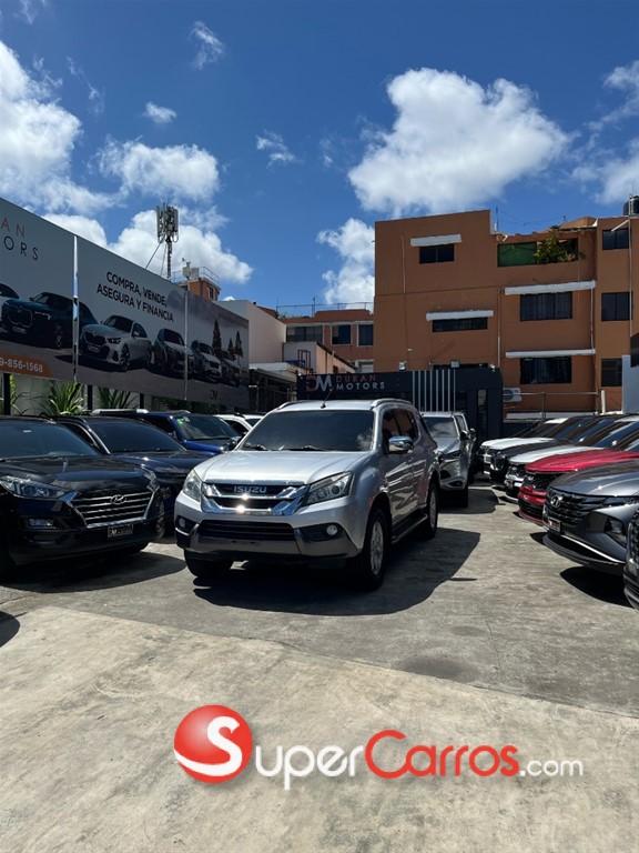 2015 Isuzu Mux