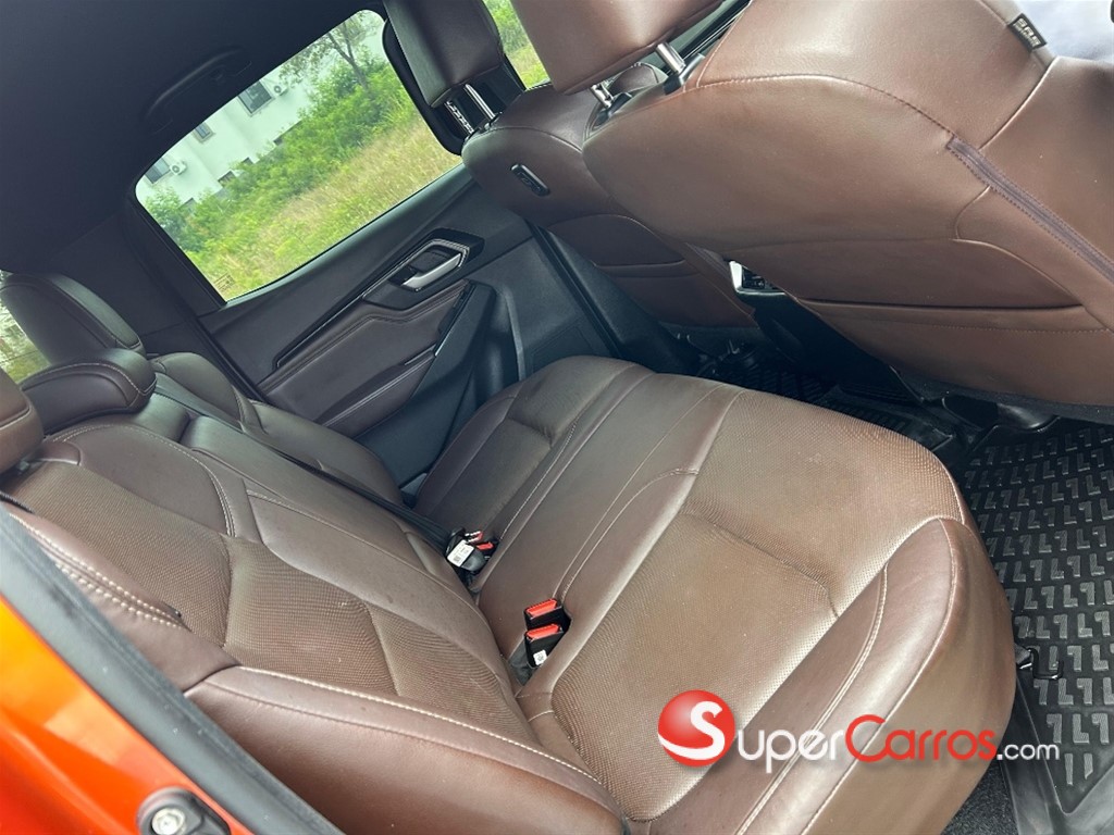 2023 Isuzu DMAX — foto 8 / 11