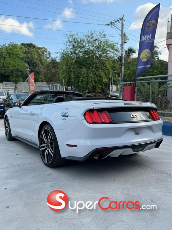 2016 Ford Mustang — foto 4 / 11