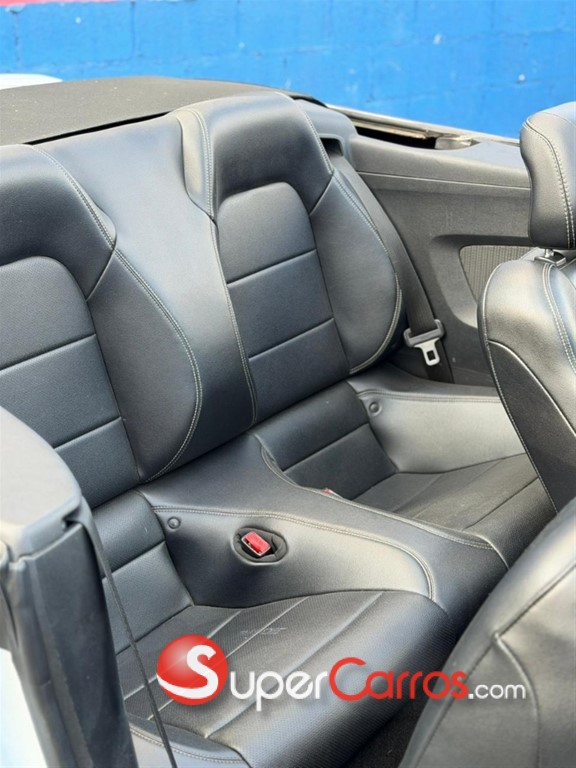 2016 Ford Mustang — foto 8 / 11