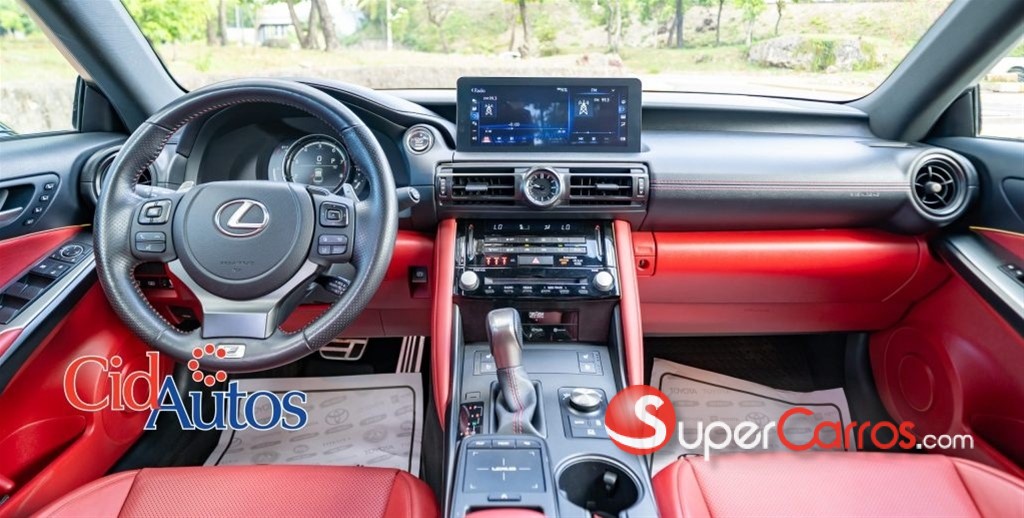 2023 Lexus IS 500 F Sport Performance — foto 8 / 11