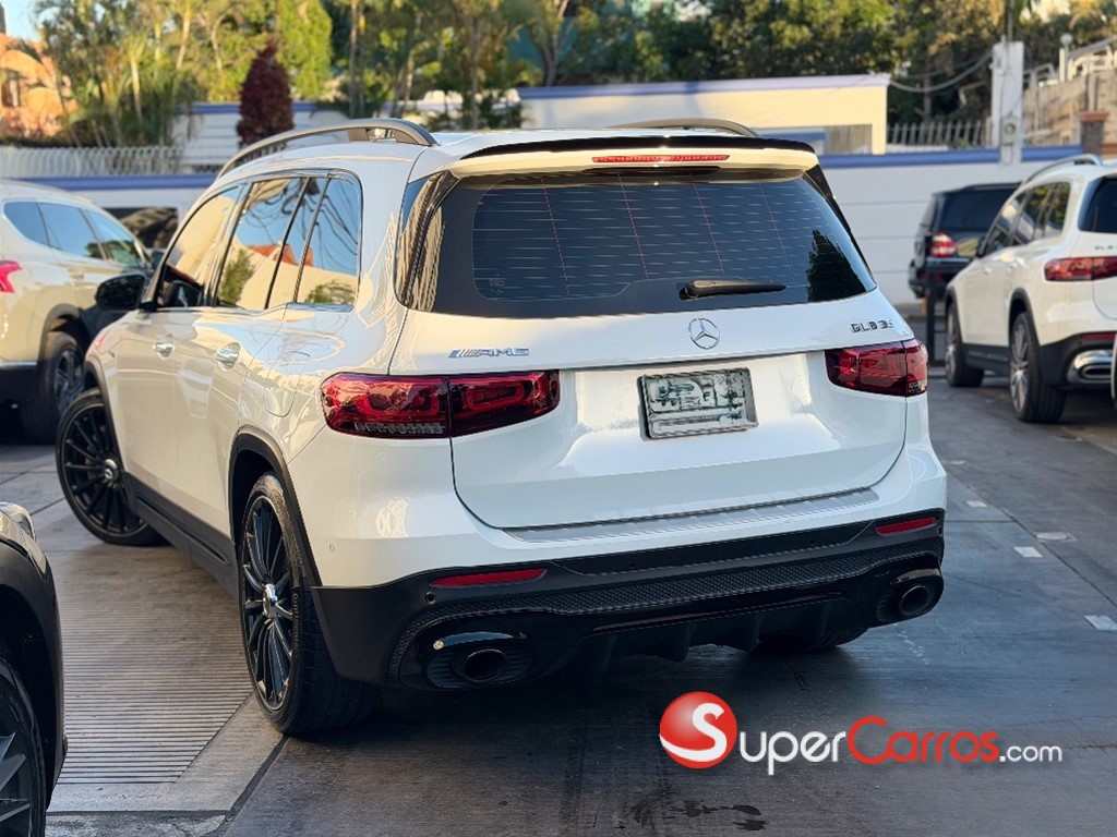 2021 Mercedes-Benz Clase GLB 35 AMG — foto 3 / 9