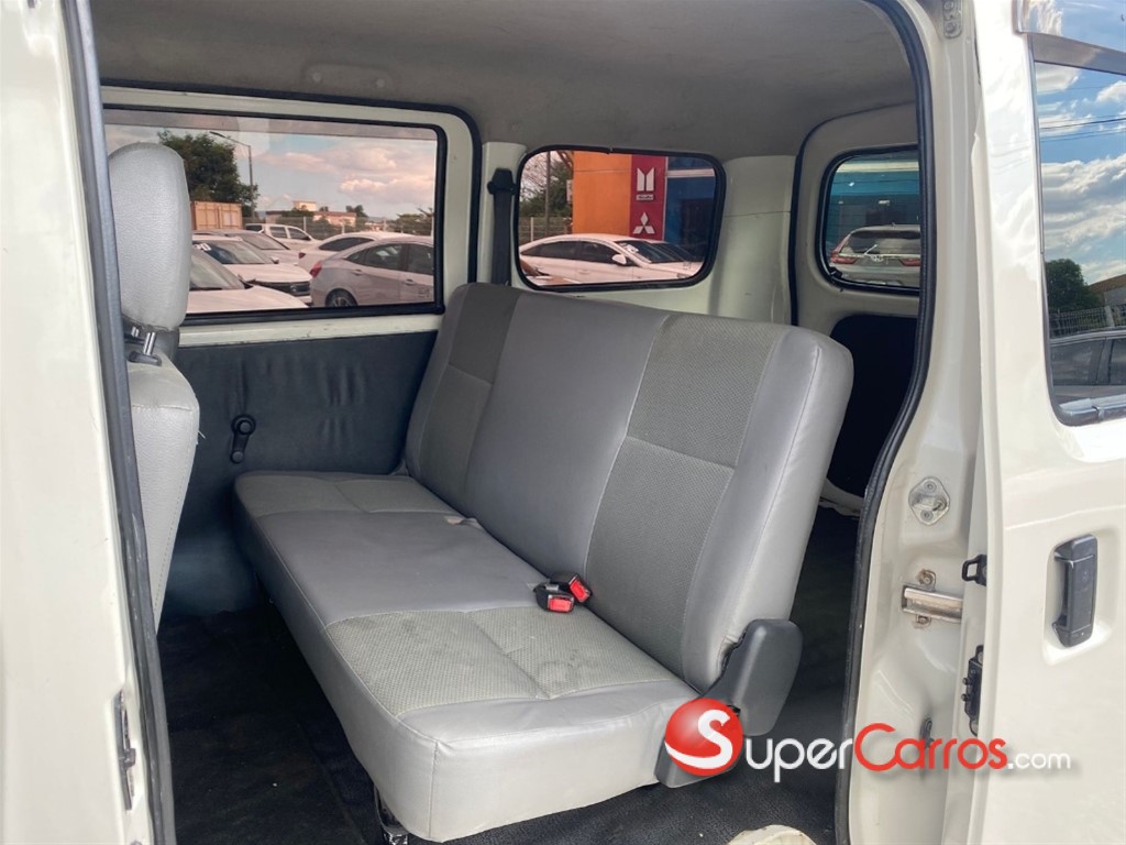 2017 Toyota Town-Ace — foto 2 / 8