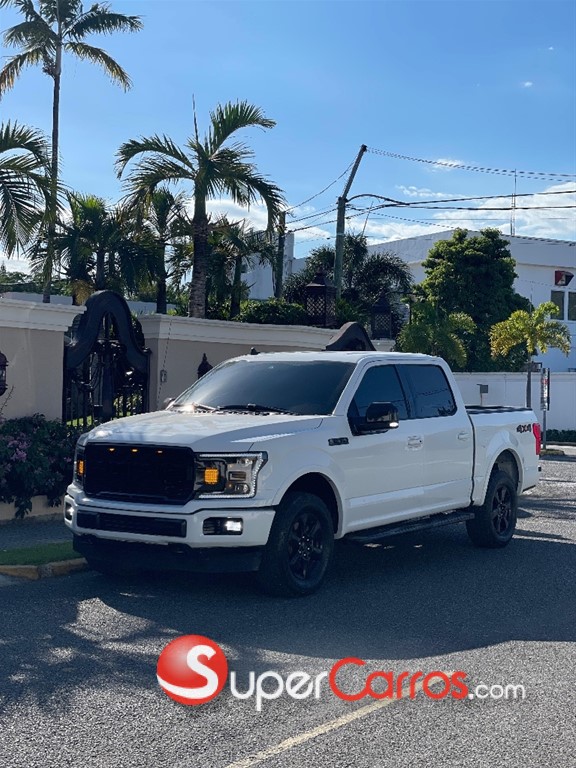 2020 Ford F 150 Lariat