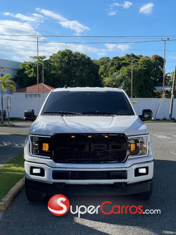 2020 Ford F 150 Lariat — foto 2 / 12