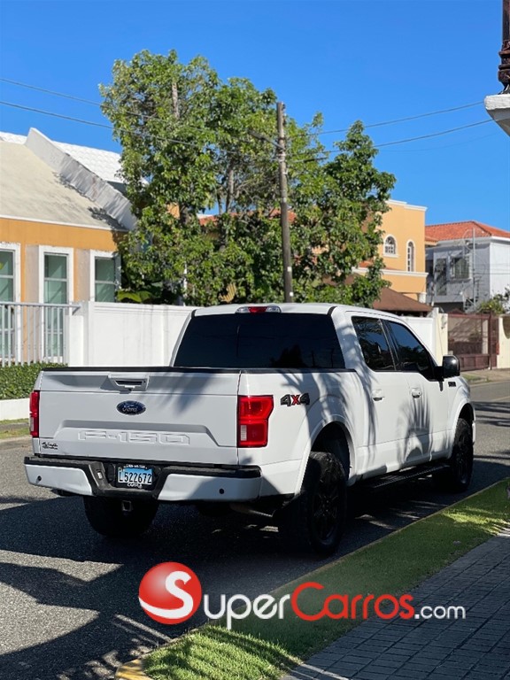 2020 Ford F 150 Lariat — foto 5 / 12