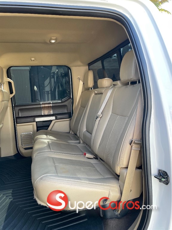 2020 Ford F 150 Lariat — foto 11 / 12