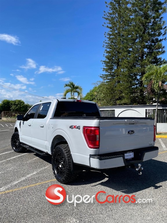 2022 Ford F 150 XLT ECOBOOST — foto 3 / 11