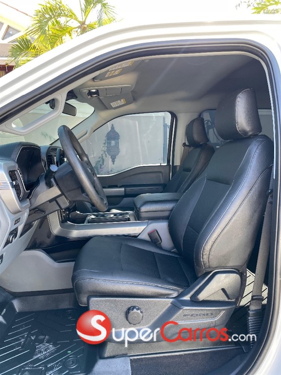 2022 Ford F 150 XLT ECOBOOST — foto 8 / 11