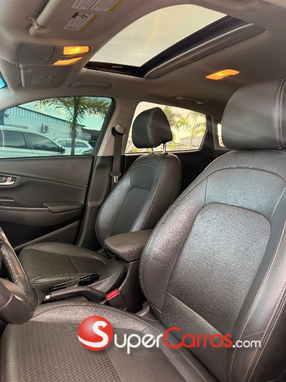 2020 Hyundai KONA ULTIMATE — foto 8 / 12