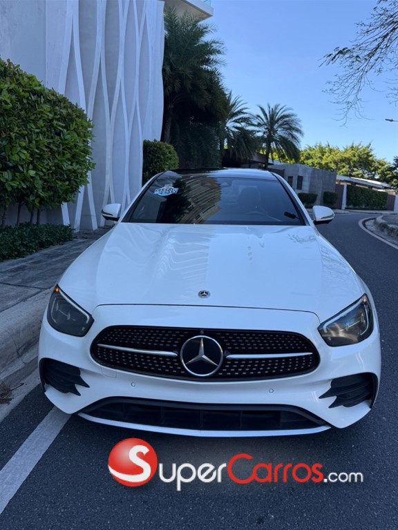2022 Mercedes-Benz Clase E 350 — foto 4 / 8