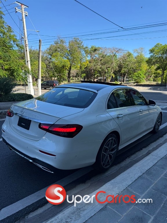 2022 Mercedes-Benz Clase E 350 — foto 7 / 8