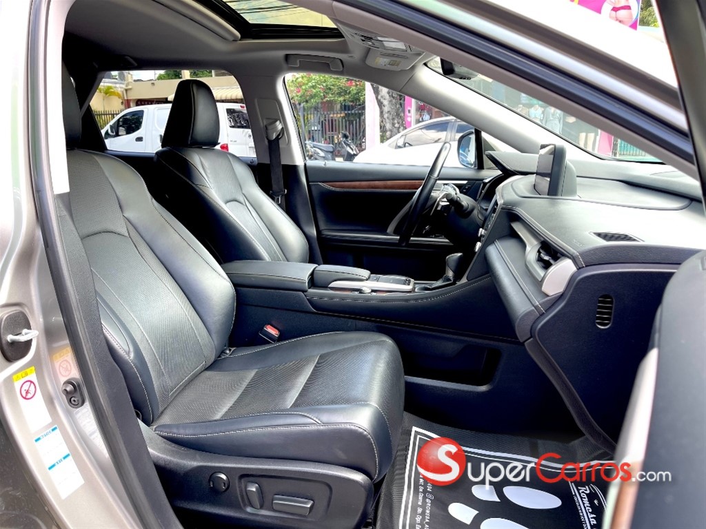 2020 Lexus RX 350 — foto 8 / 9