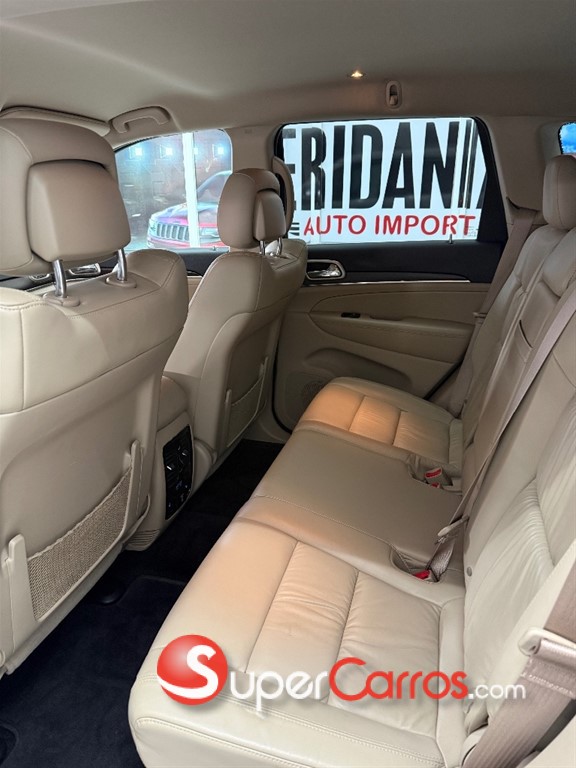 2016 Jeep Grand Cherokee Limited — foto 6 / 8