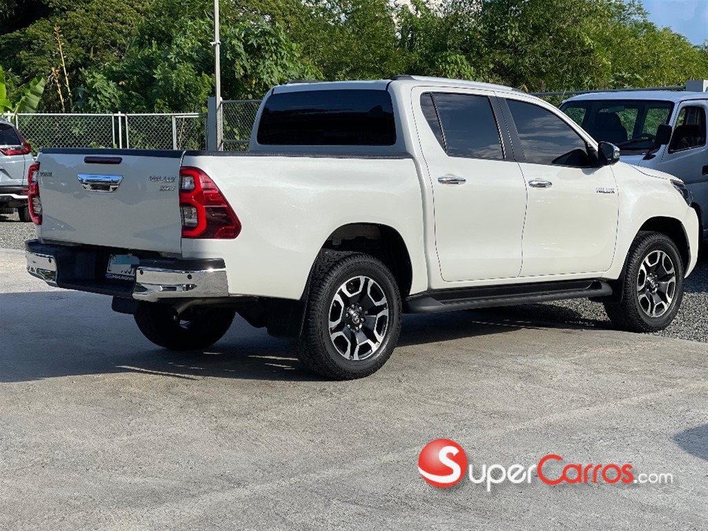 2022 Toyota Hilux Limited TSS — foto 6 / 10