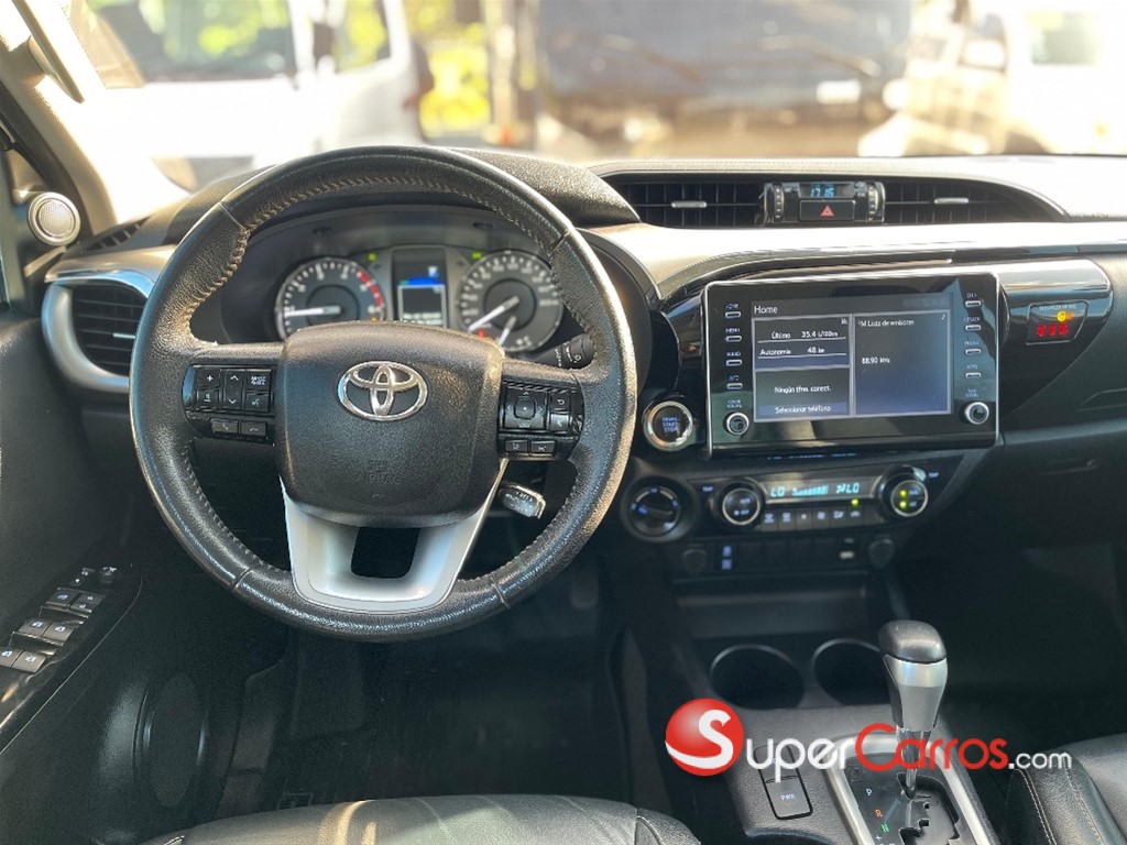 2022 Toyota Hilux Limited TSS — foto 8 / 10
