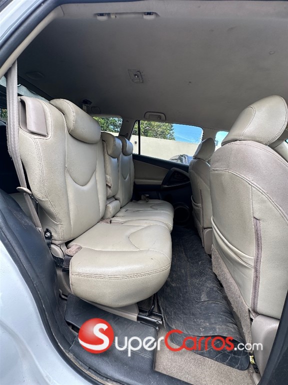 2007 Toyota RAV4 — foto 8 / 9