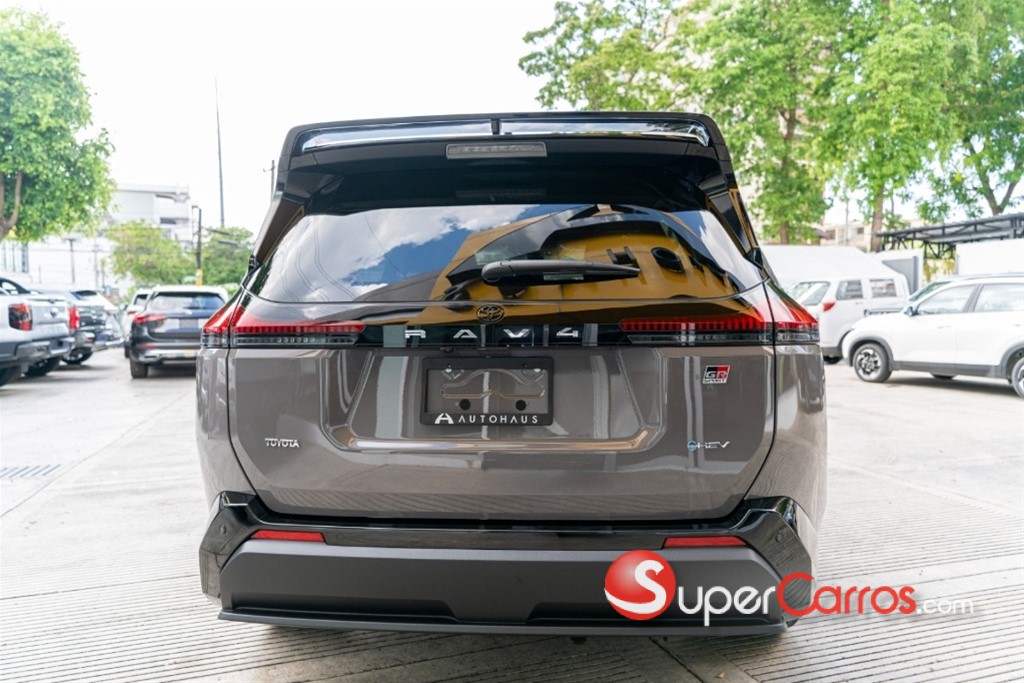 2027 Toyota RAV4 GR Sport — foto 4 / 9
