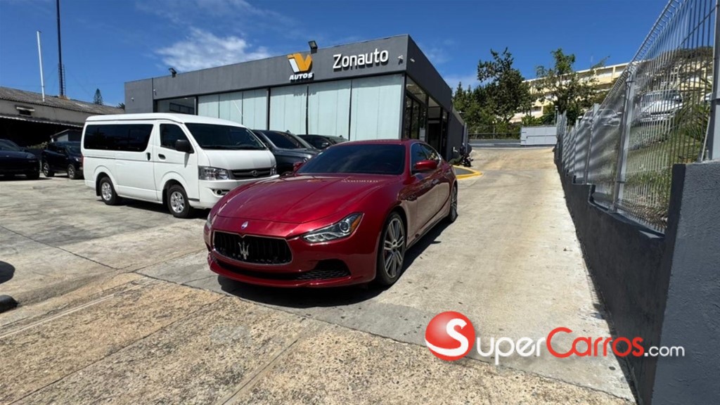 2016 Maserati Ghibli SQ4 — foto 2 / 12