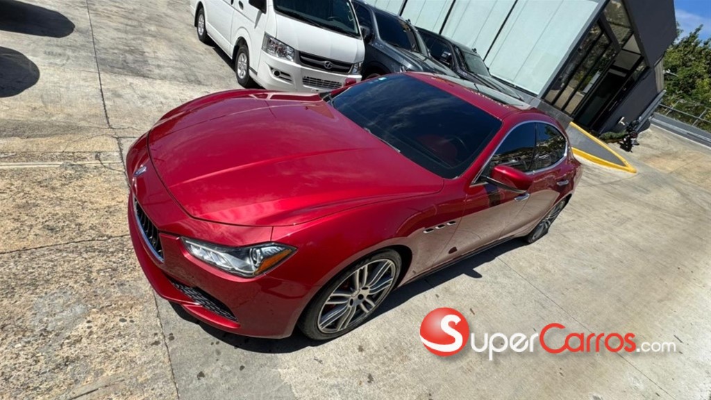 2016 Maserati Ghibli SQ4 — foto 6 / 12