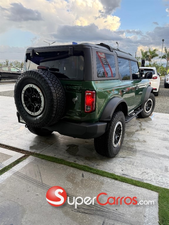 2022 Ford Bronco — foto 6 / 12
